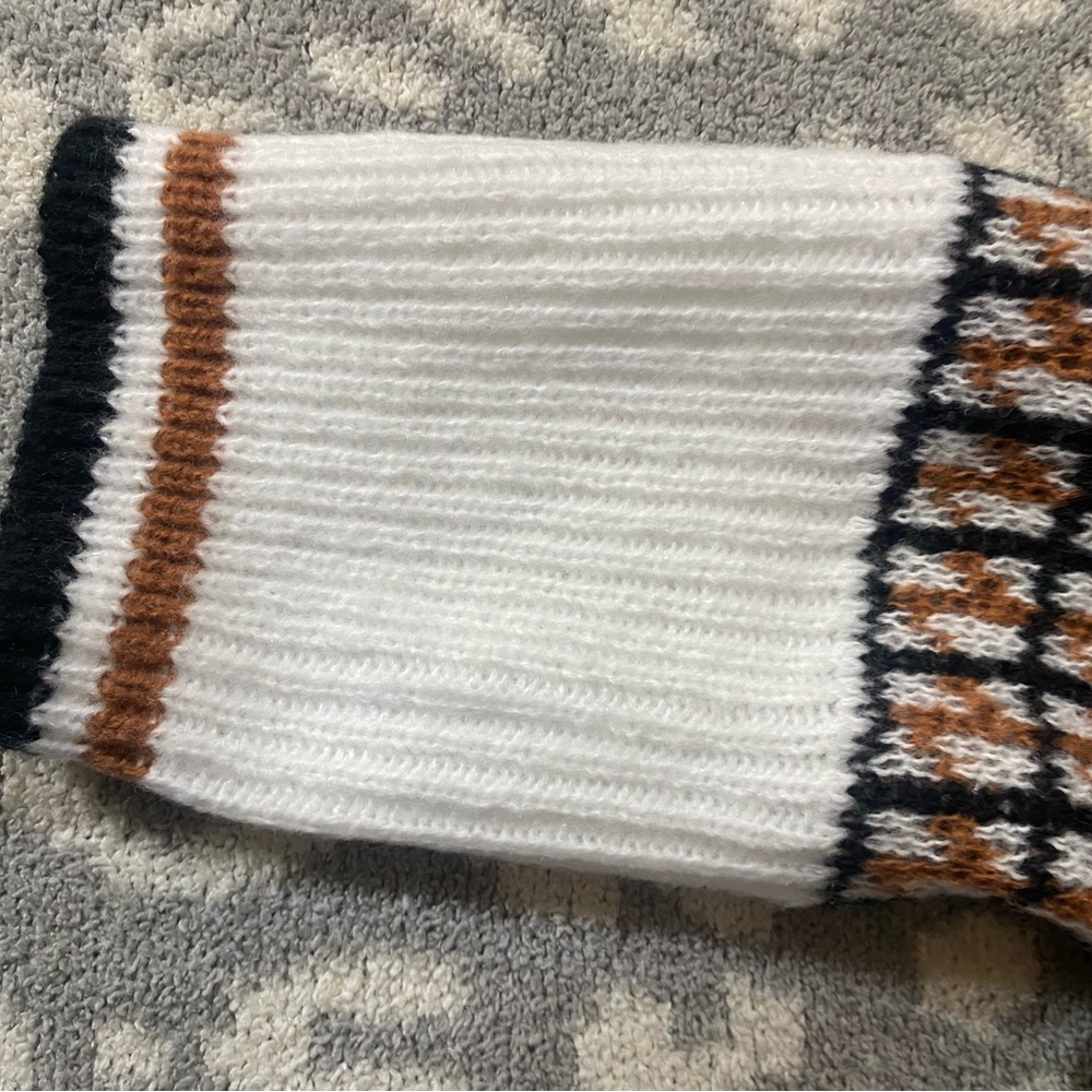 Cardigan - Picture 3 of 3